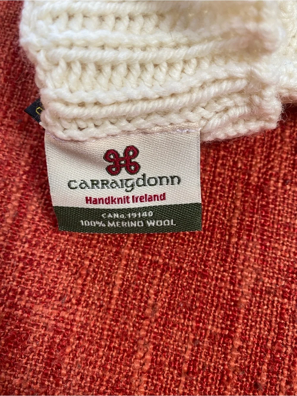 Carraigdonn Carraig Donn Hand Knit Aran Merino Wool Ireland Winter Mittens